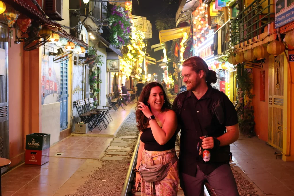 Ana Nick on Train Street_result Travel planning experts